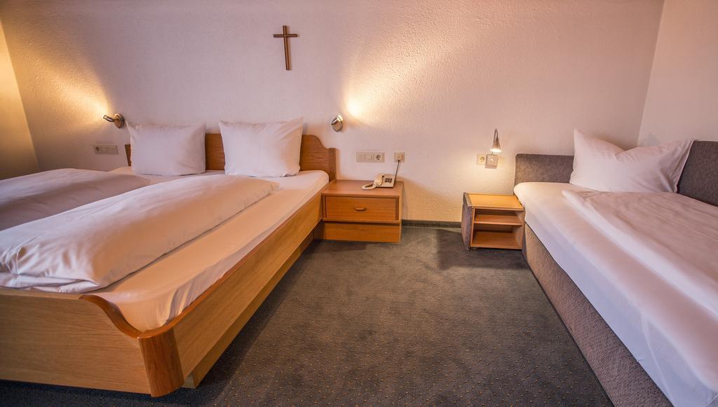 Gaestehaus-Pension Barbara Andelsbuch Pokoj fotografie